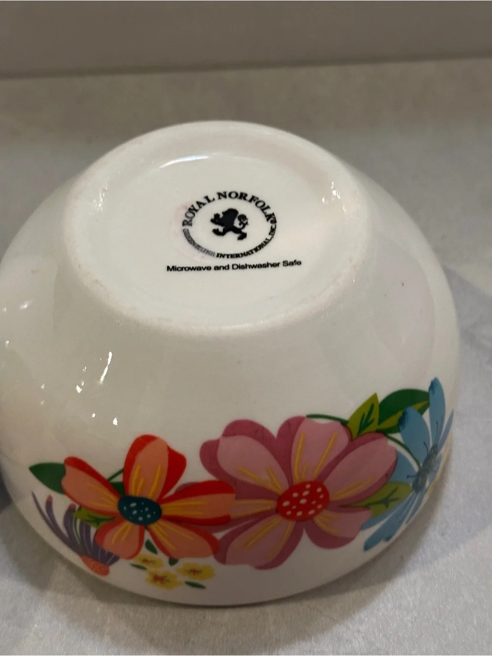 Set of 2 Royal Norfolk Colorful Daisy Cereal Bowls Spring Fling 5.5